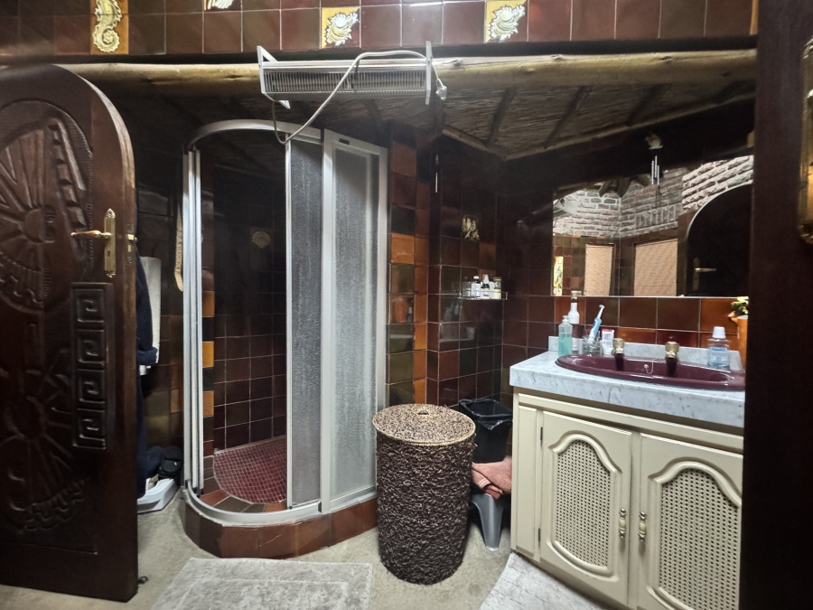 6 Bedroom Property for Sale in Doringkruin North West